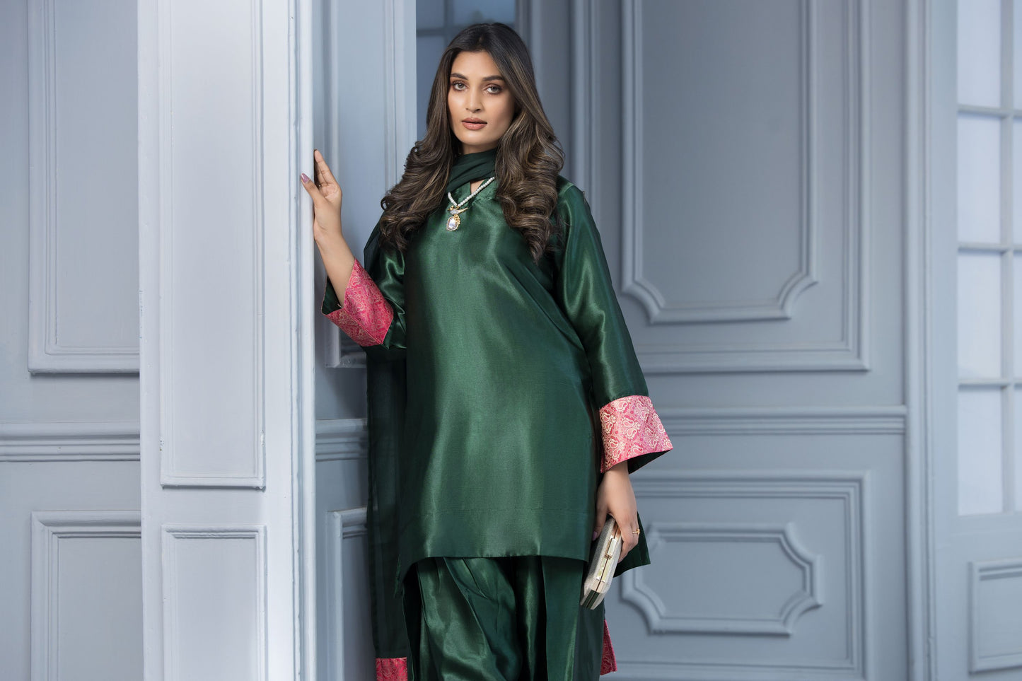 Green Glass Silk Ready to Wear 3 Pcs Farshi Shalwar