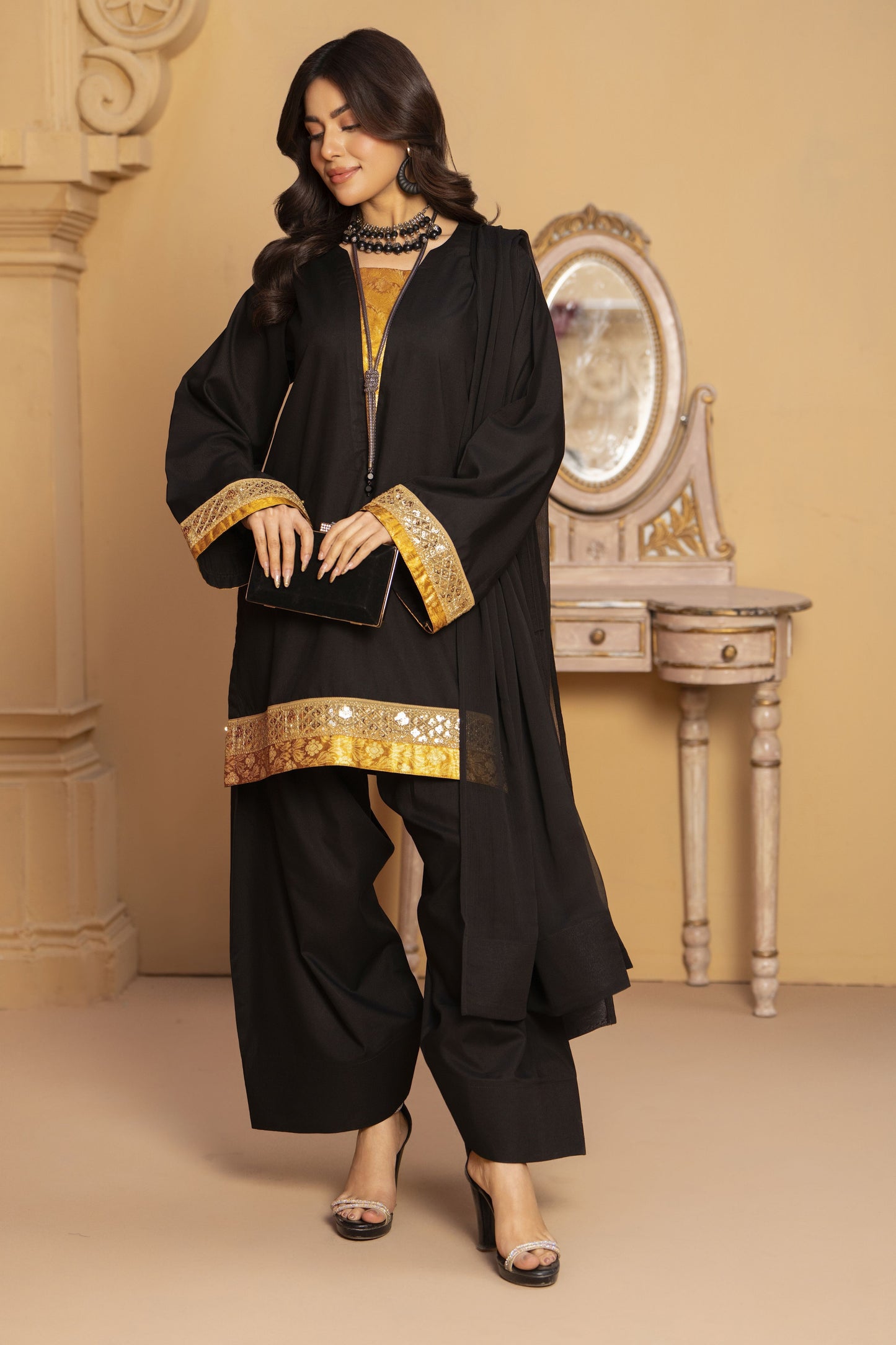 Yimmi Ready to Wear 3 Pcs Farshi Shalwar Dress
