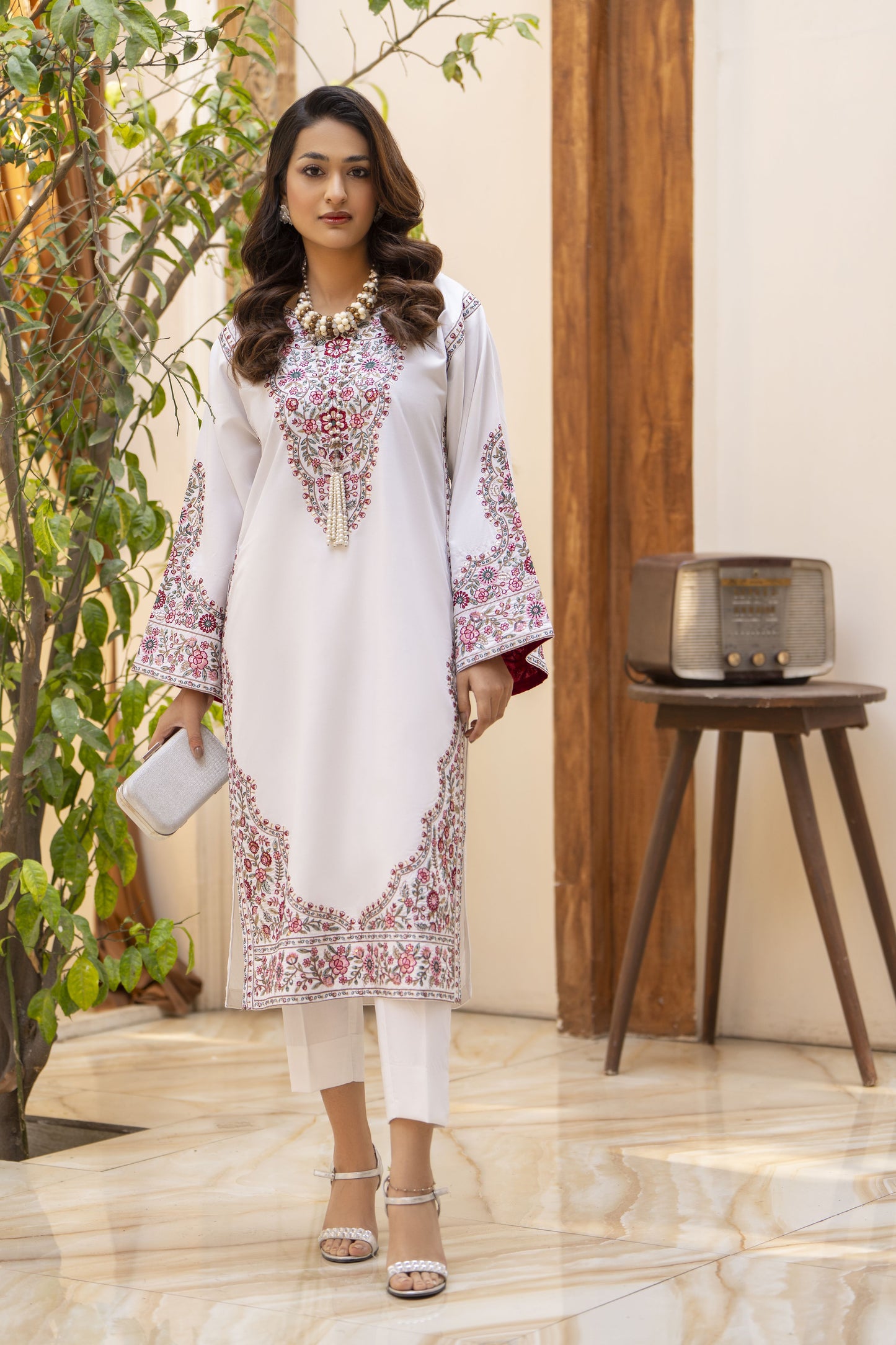 Kiara Ready to Wear 2 Pcs Embroidered Dress