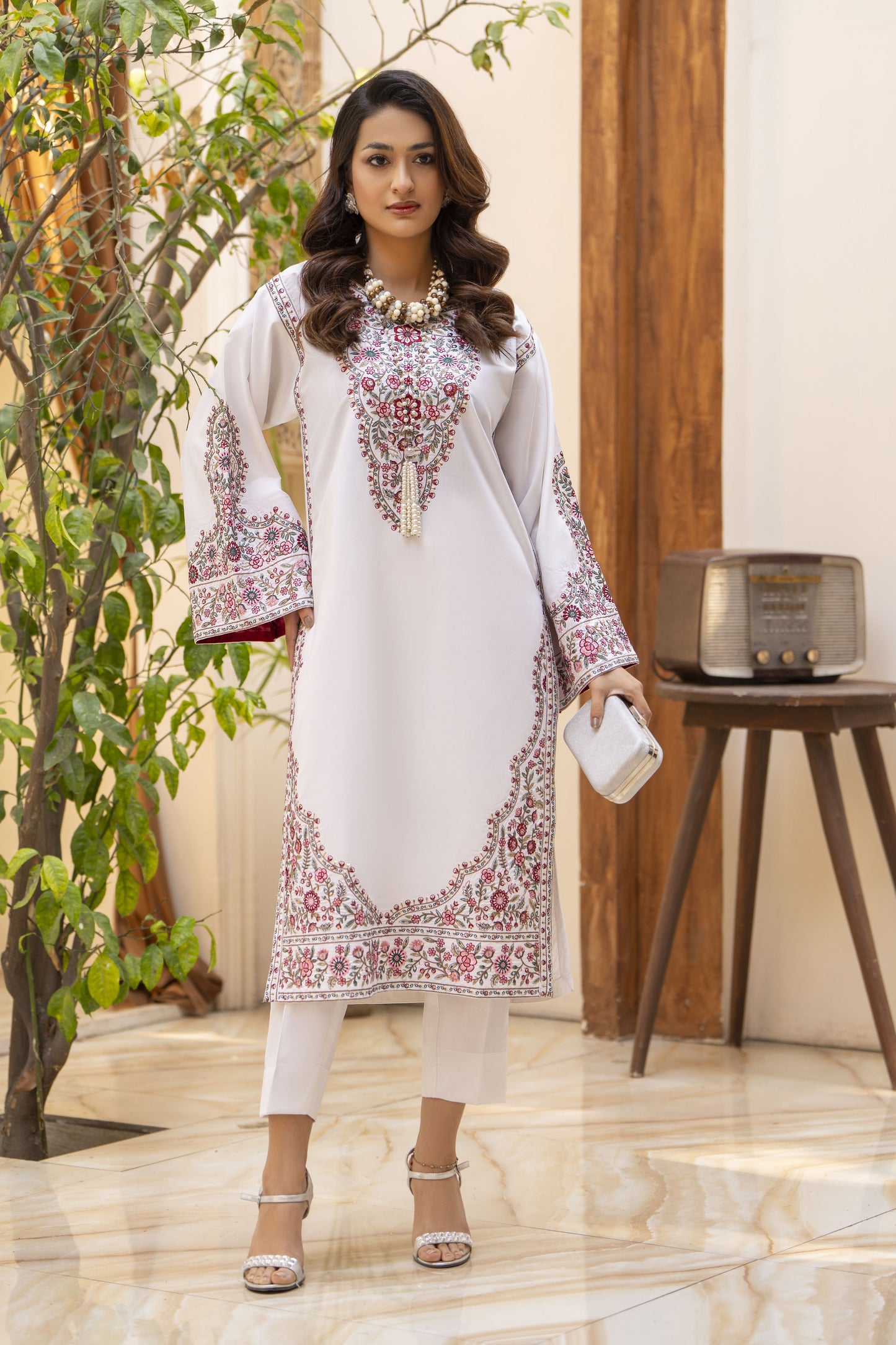 Kiara Ready to Wear 2 Pcs Embroidered Dress