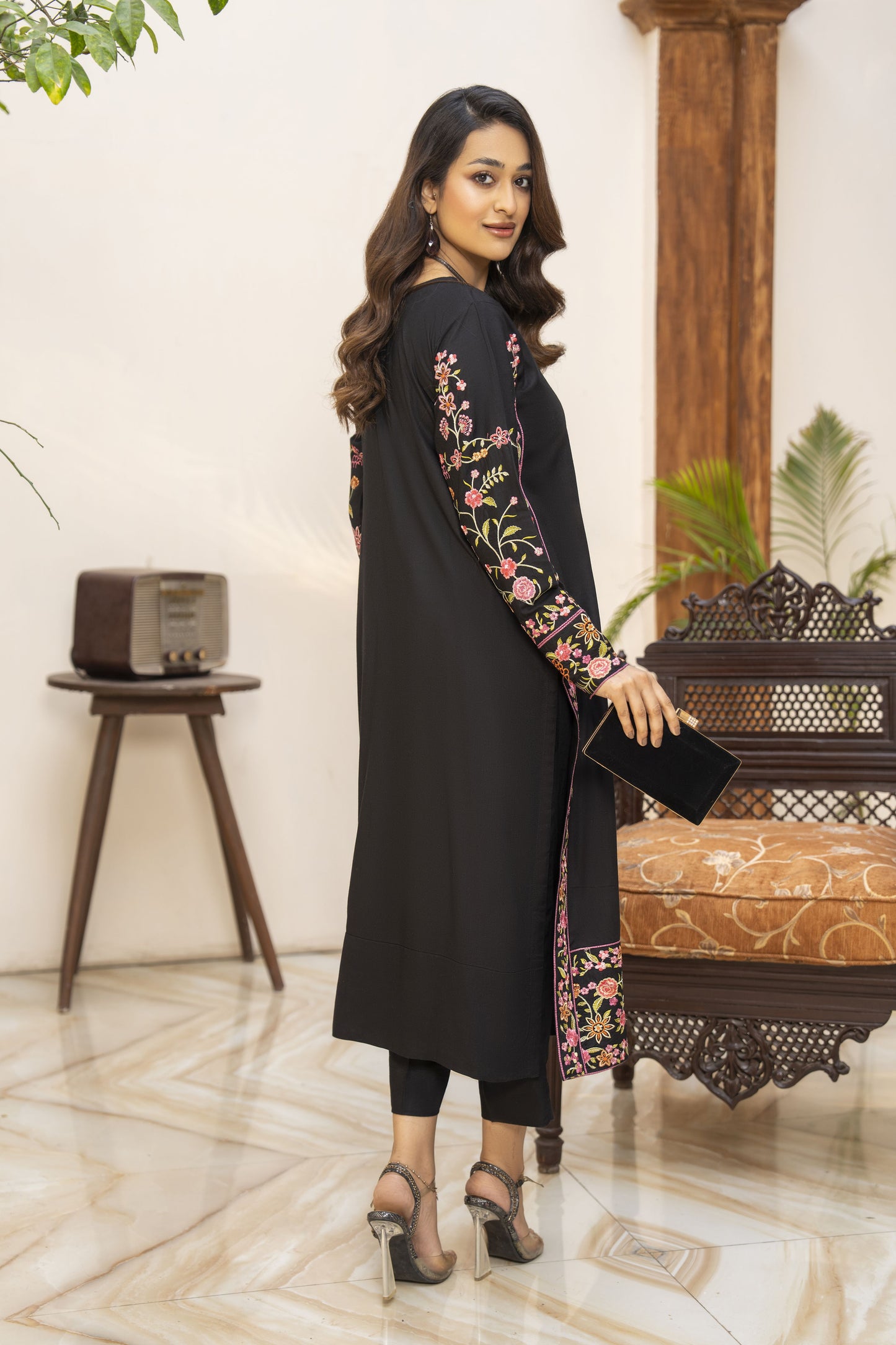 Prisha Ready to Wear 2 Pcs Embroidered Dress