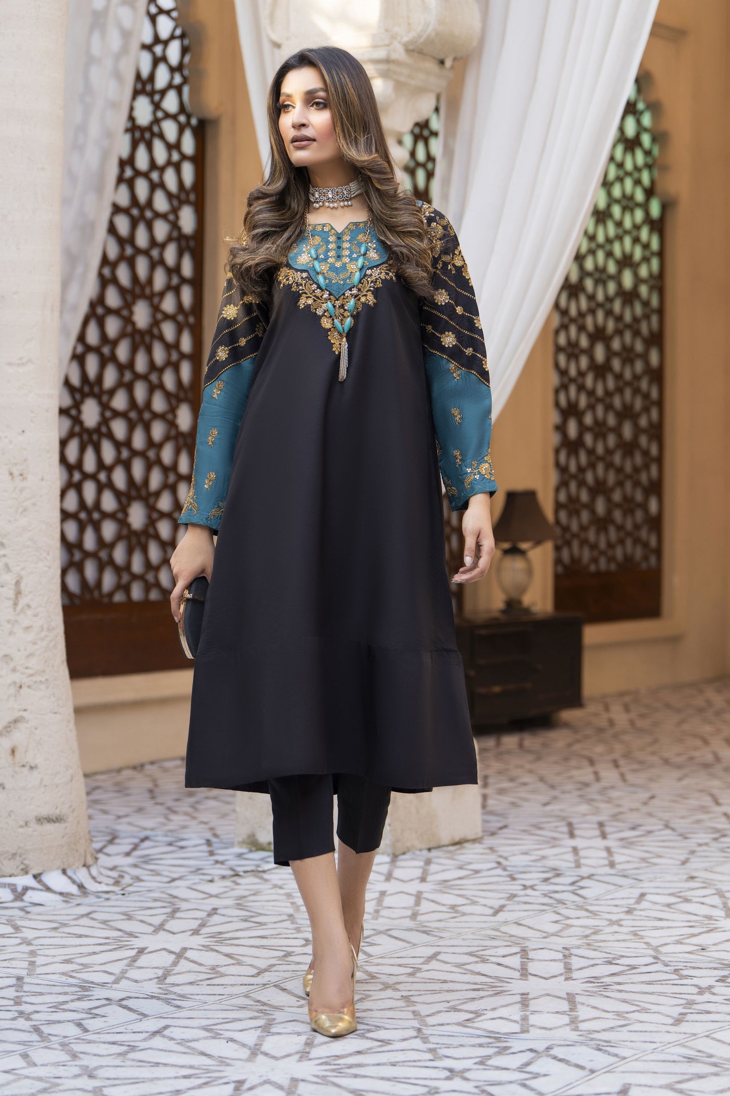 Heer Ready to Wear 2 Pcs Embroidered Dress