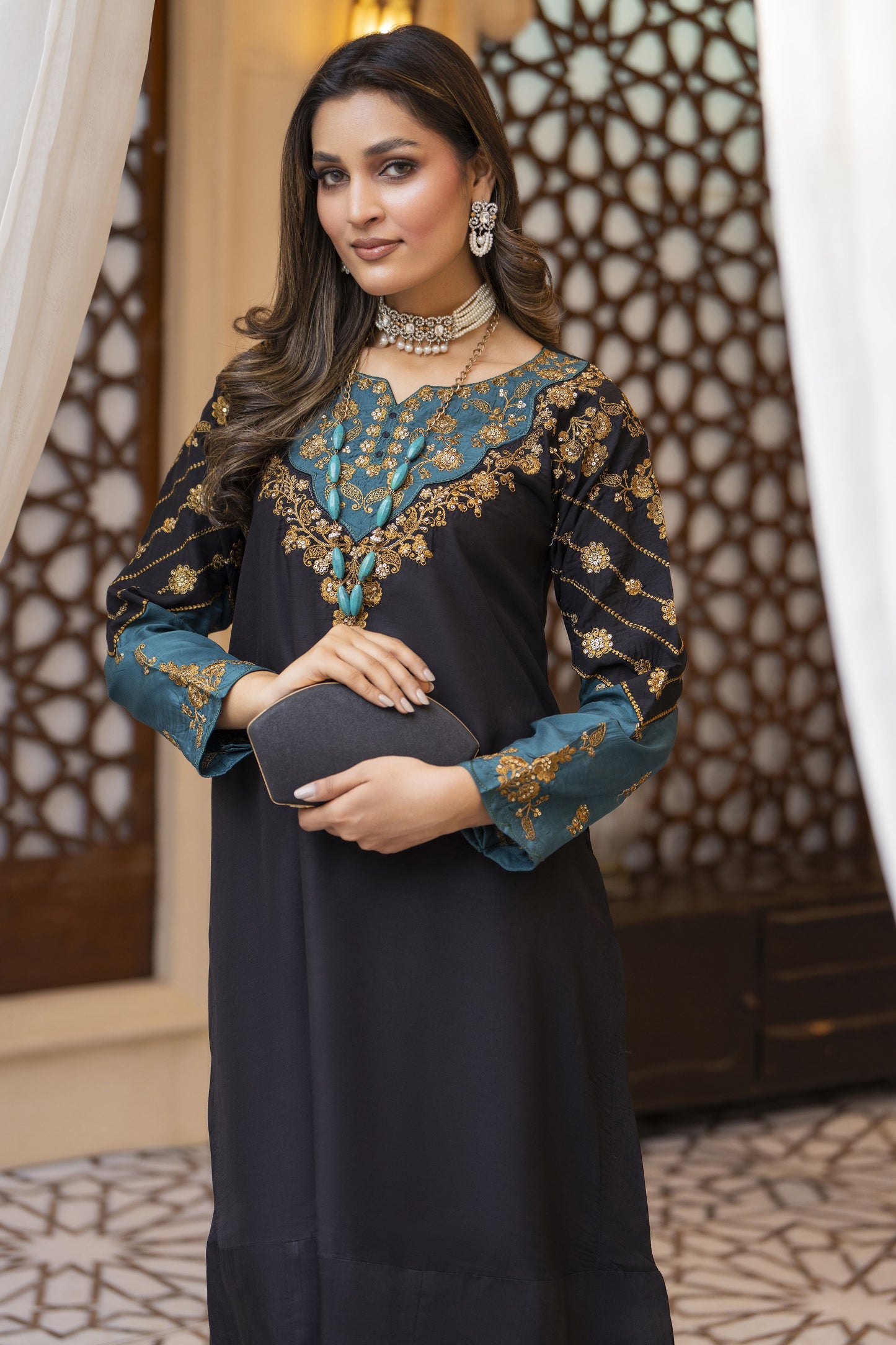 Heer Ready to Wear 2 Pcs Embroidered Dress