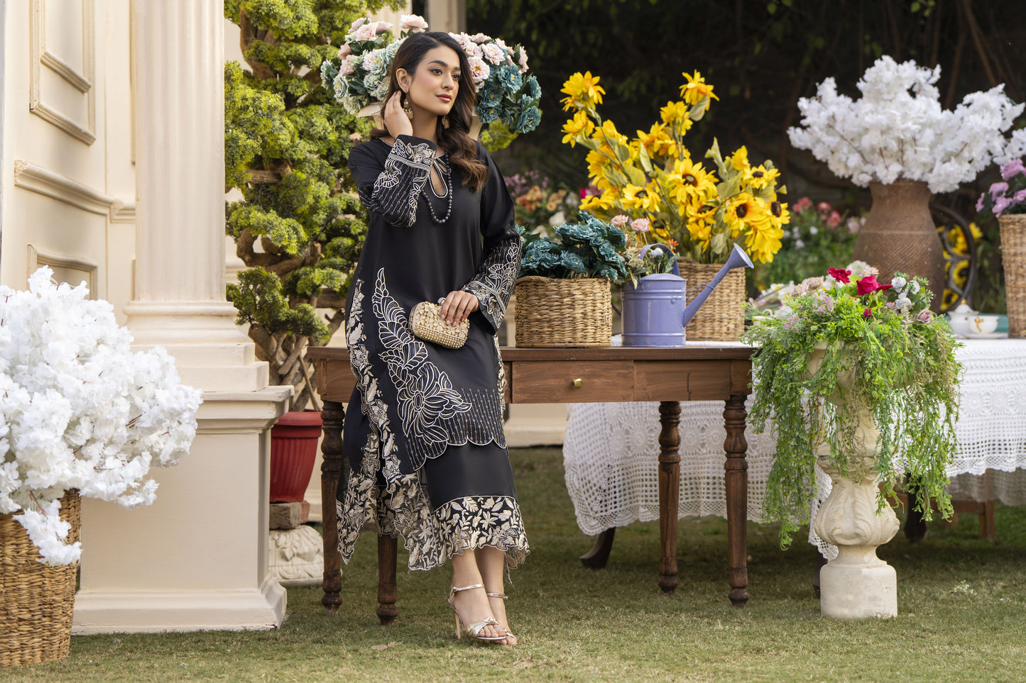 Havana Ready to Wear 2 Pcs Embroidered Dress