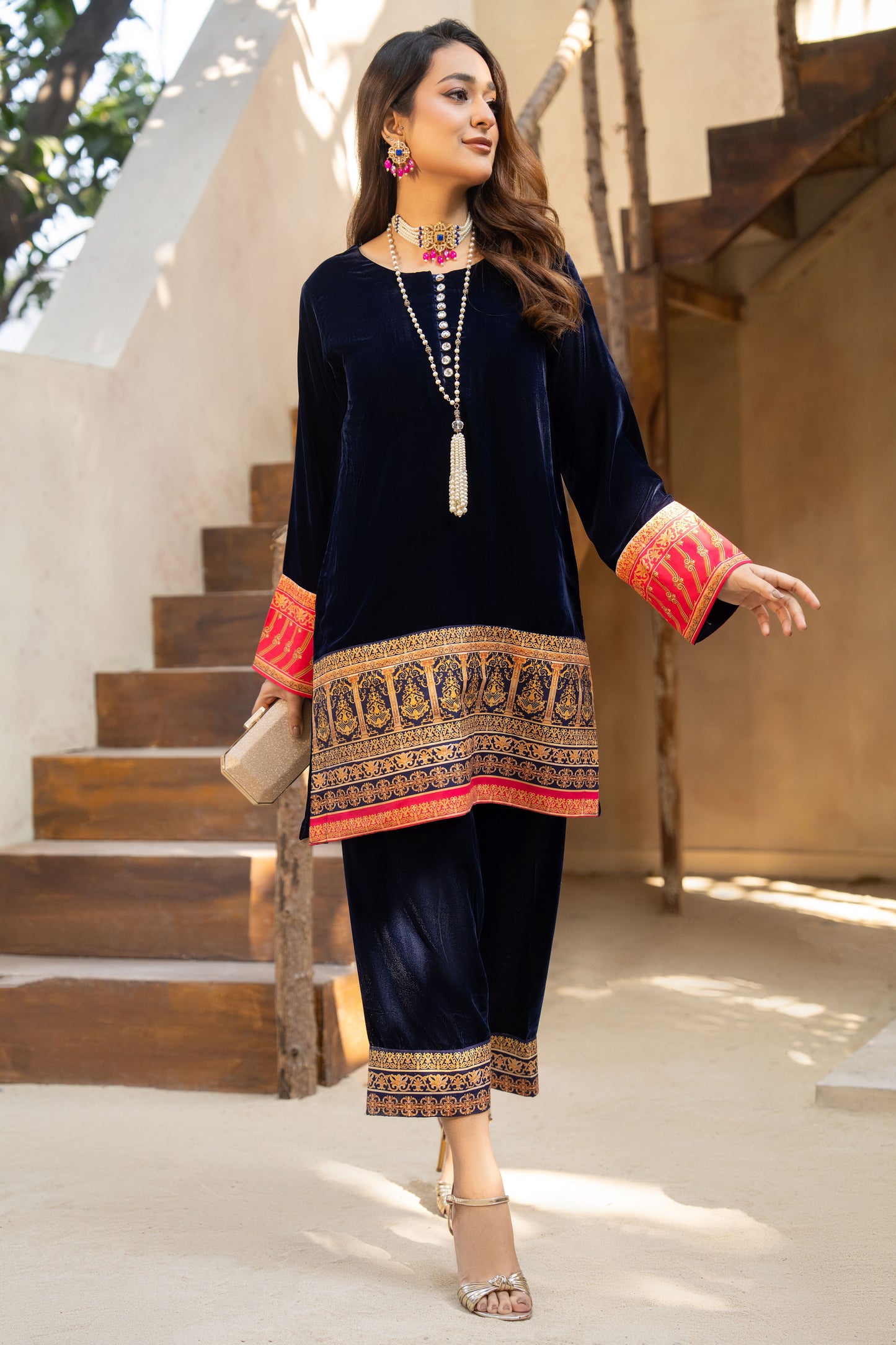 Qalamkar Velvet Ready to Wear 2 Pcs Dres
