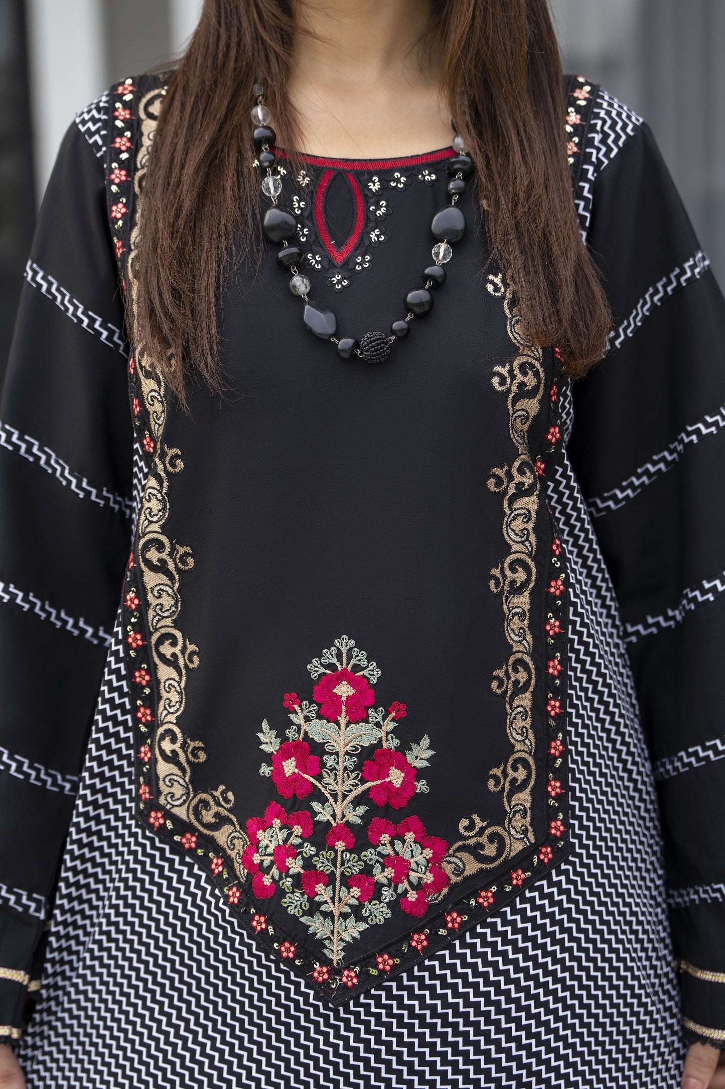 Amna Ready to Wear 2 Pcs Embroidered Dress