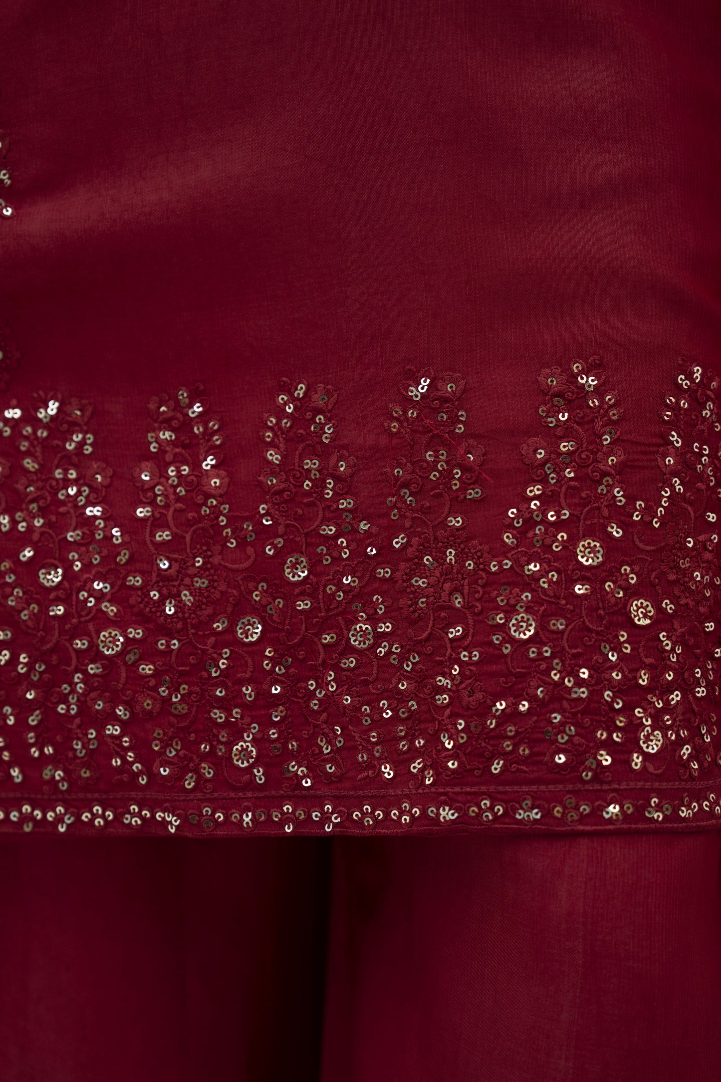Aira Raw Silk Ready to Wear 3 Pcs Embroidered Dress