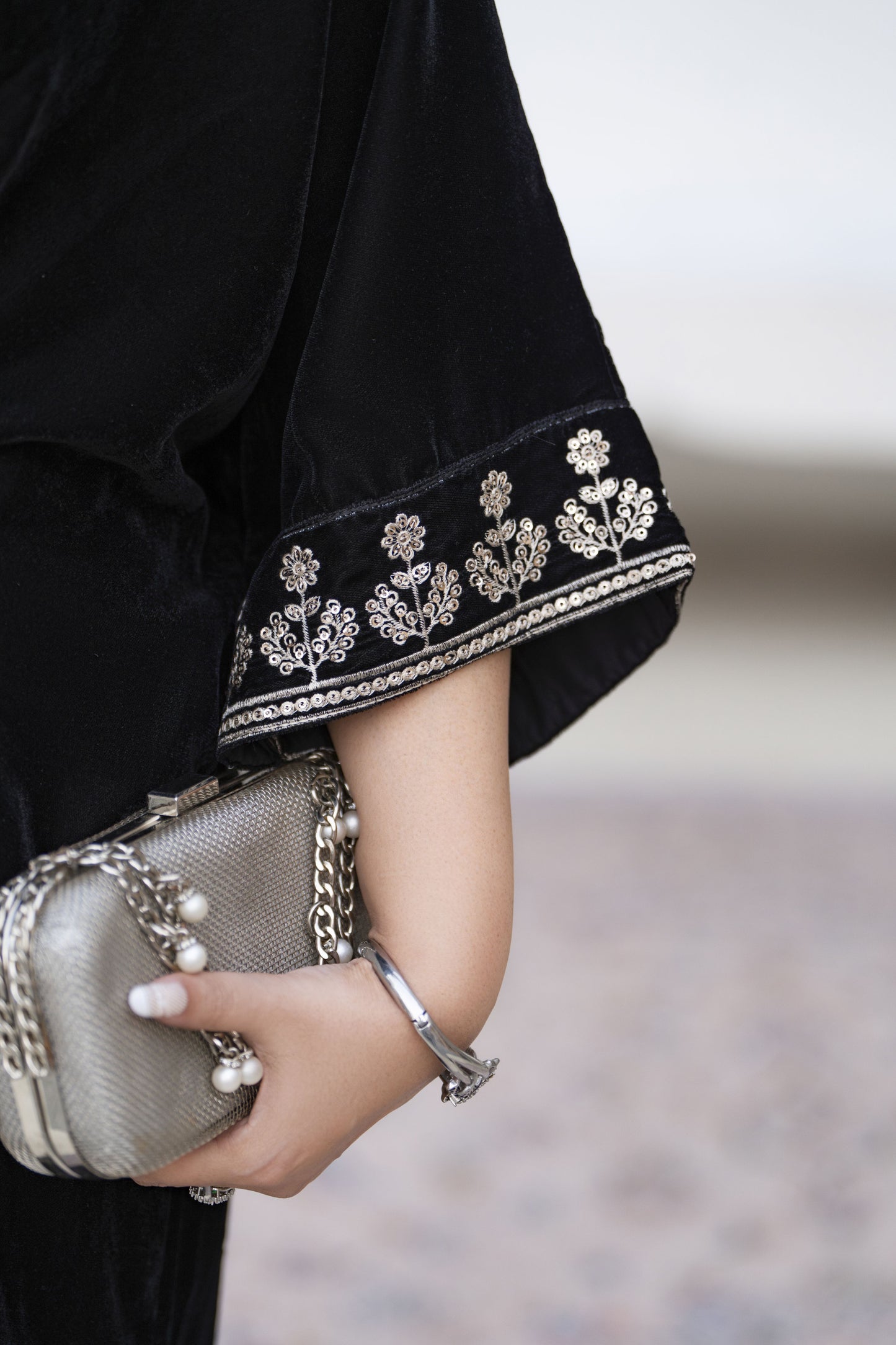 Bera Ready to wear 2 Pcs  Velvet Embroidered Kaftan