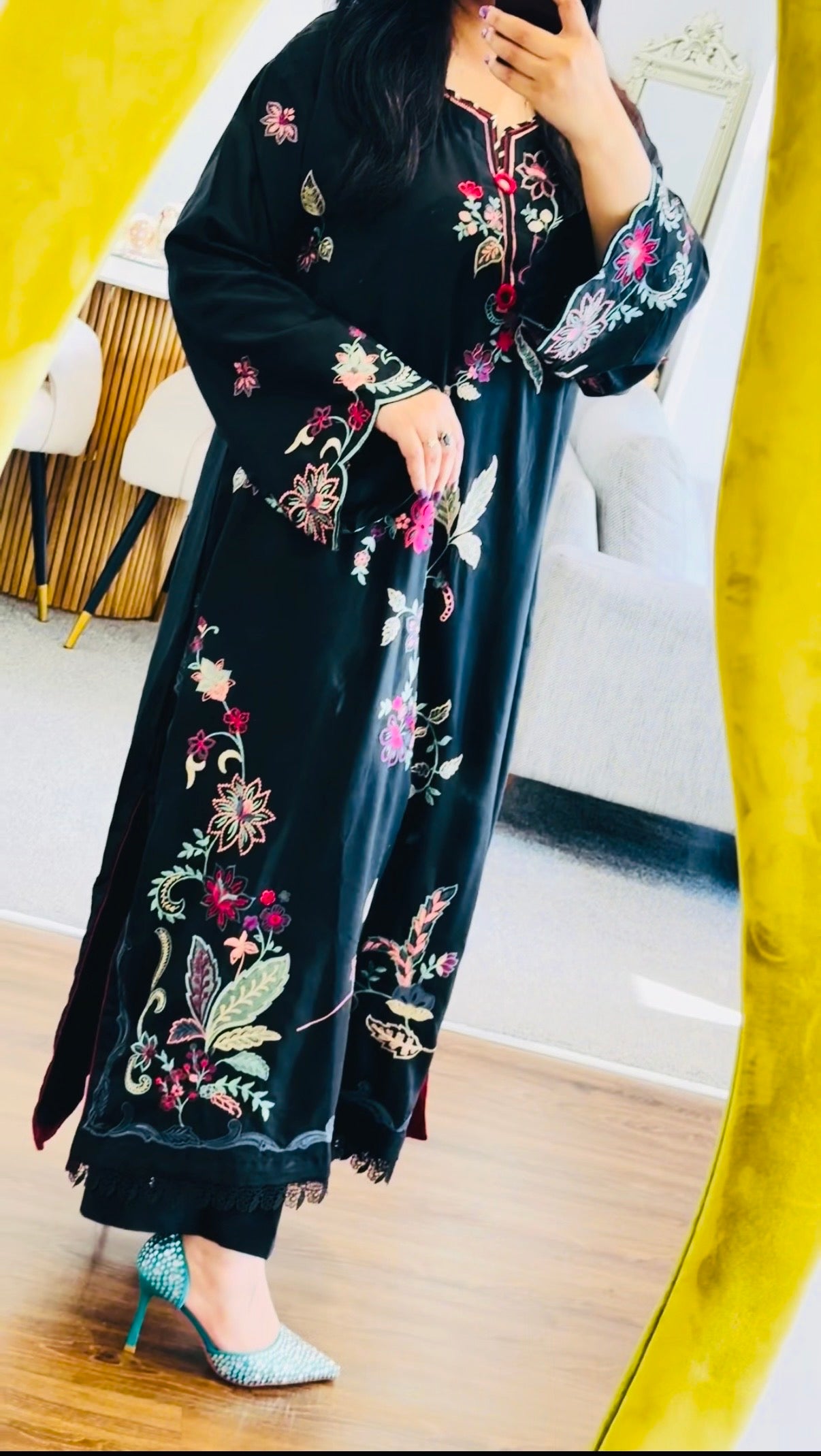 Turkia Embroidered Kaftan Ready to Wear 2 Pcs