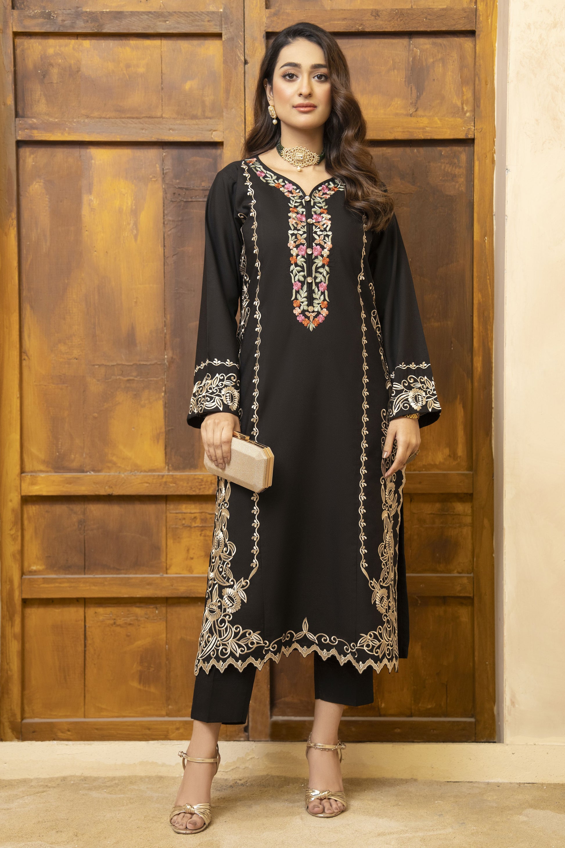 Afreen Luxury Ready to Wear 2 Pcs Embroidered Dress - Small Afreen Luxury Ready to Wear 2 Pcs Embroidered Dress - Small
