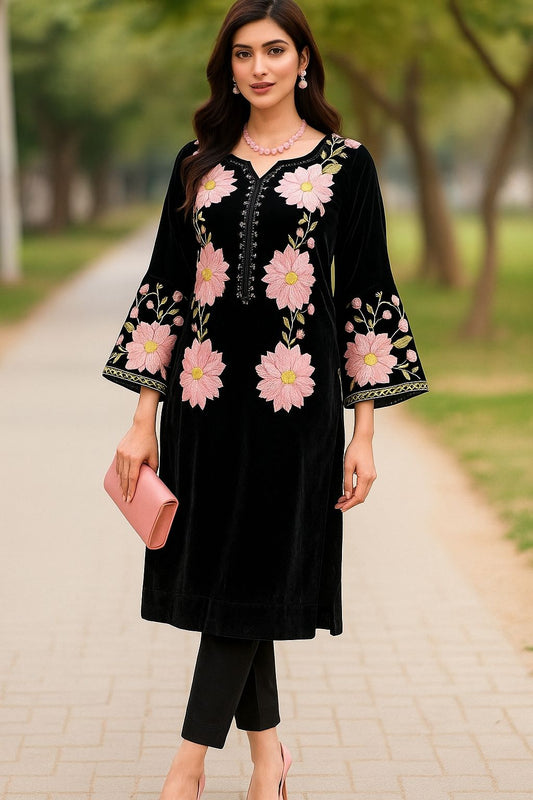 Tehzeeb Luxury 2 Pcs Velvet Embroidered Dress