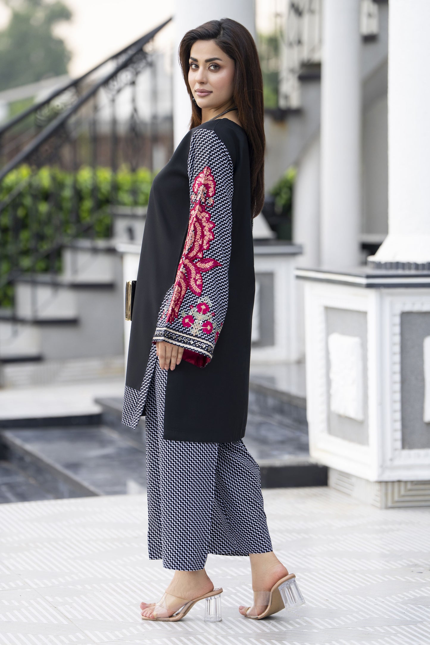 Aleezay Ready to Wear 2 Pcs Embroidered Dress